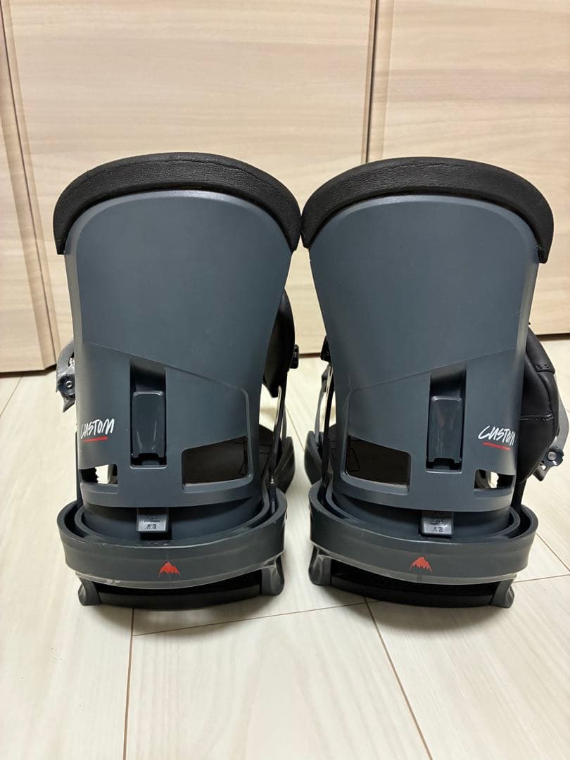 BURTON CUSTOM Re:Flex スノーボードバインディング Mサイズ