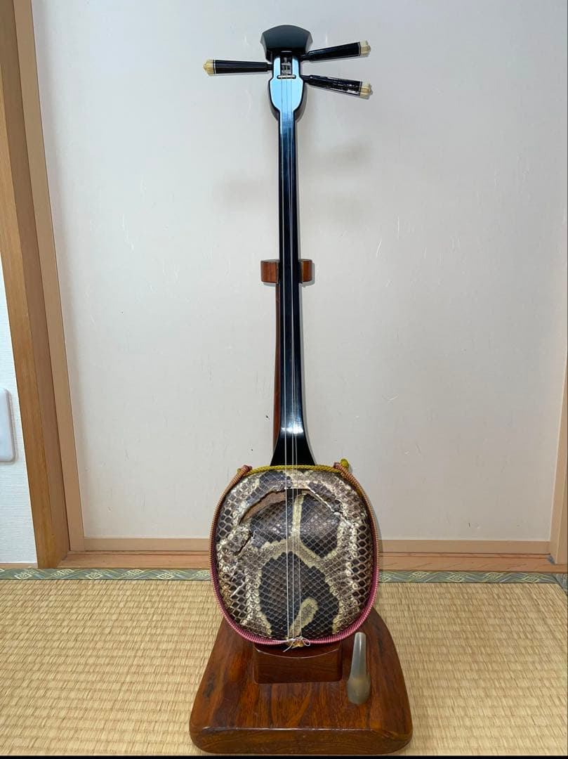 三線　三線たて　小物類　付き《お値下げしました》