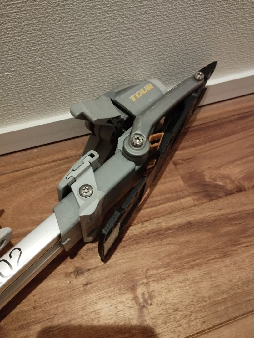 【部品取り】Naxo NX02 medium 280~340mm 片側は破損