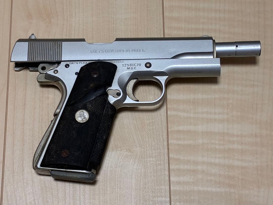 MGC COLT GOVERNMENT シリーズ70 ABSシルバー モデルガン