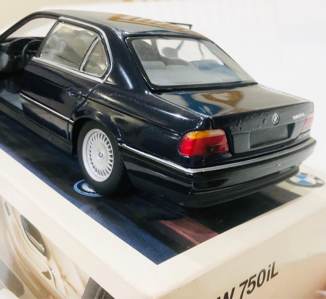 BMW750IL V12 ネイビーlong BODY再現