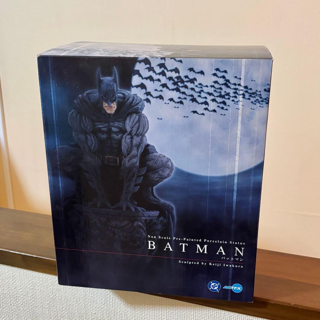 バットマン スタチュー 完成品