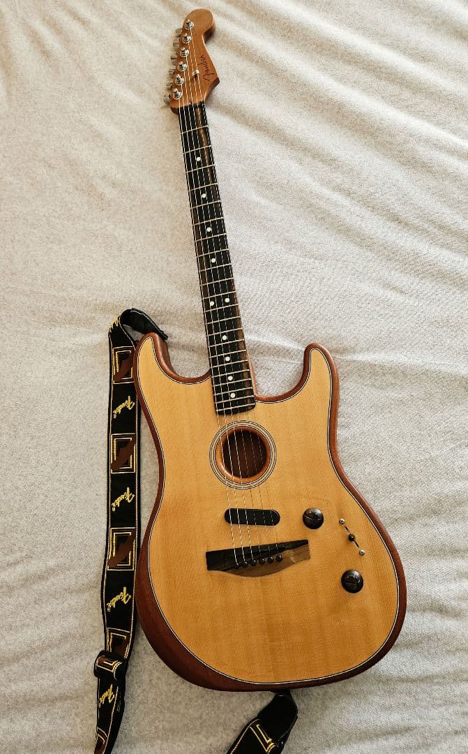 ギター Fender USA Acoustasonic Stratocaster