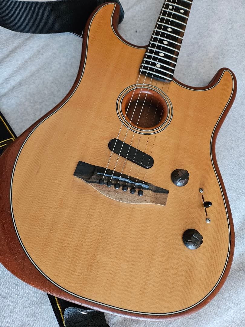 ギター Fender USA Acoustasonic Stratocaster