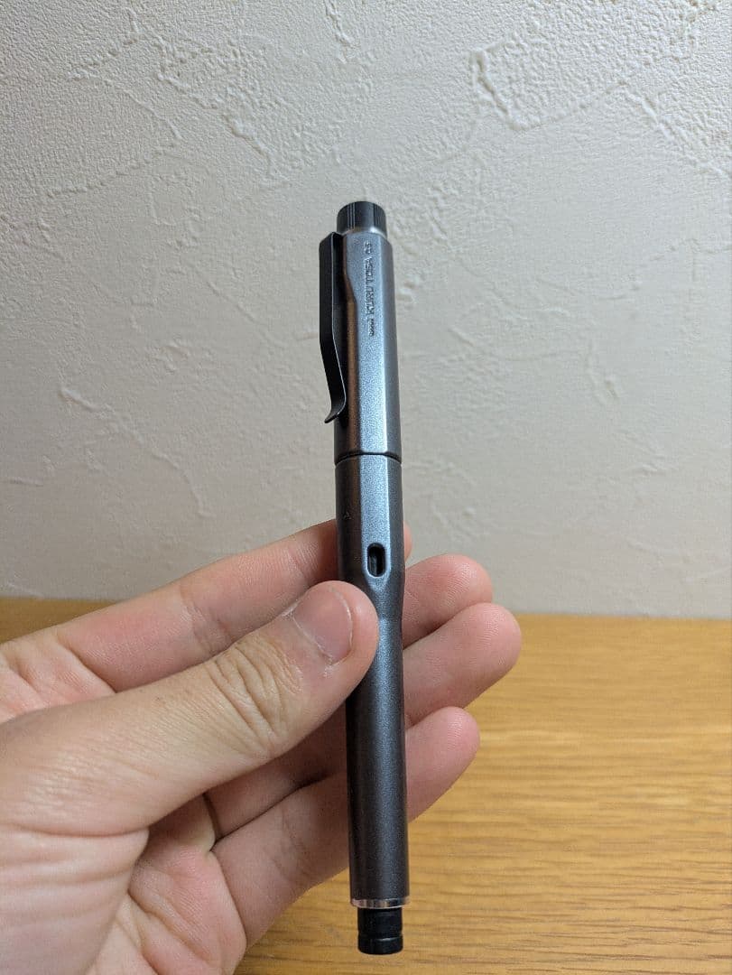 クルトガダイブ　ガンメタル塗装