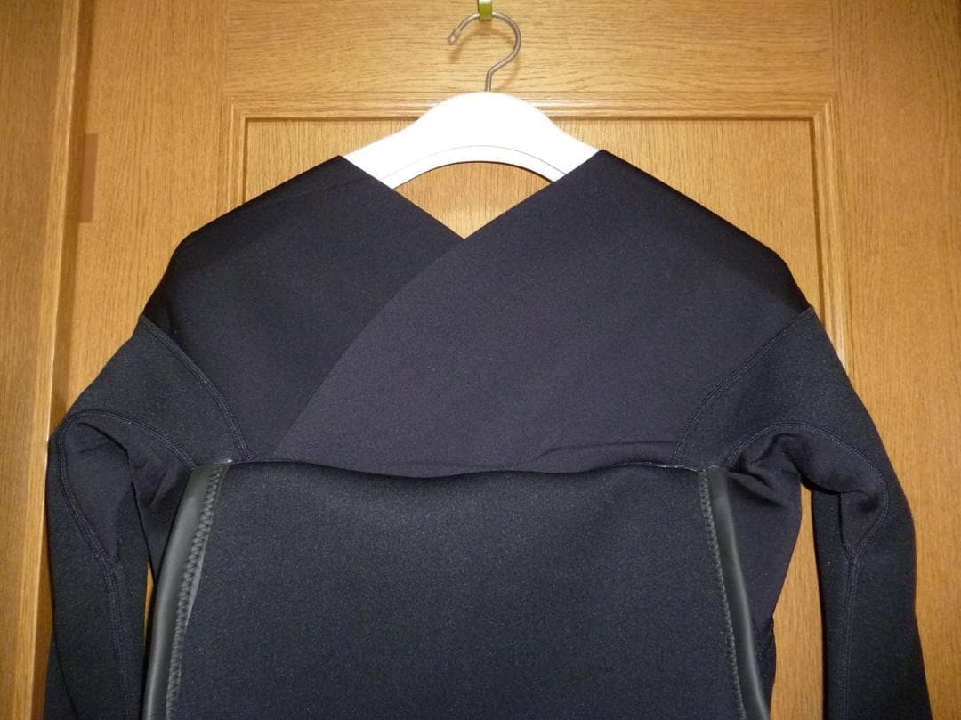 新品未使用！Billabong（ビラボン）チェストジップフルスーツ L！送料込み