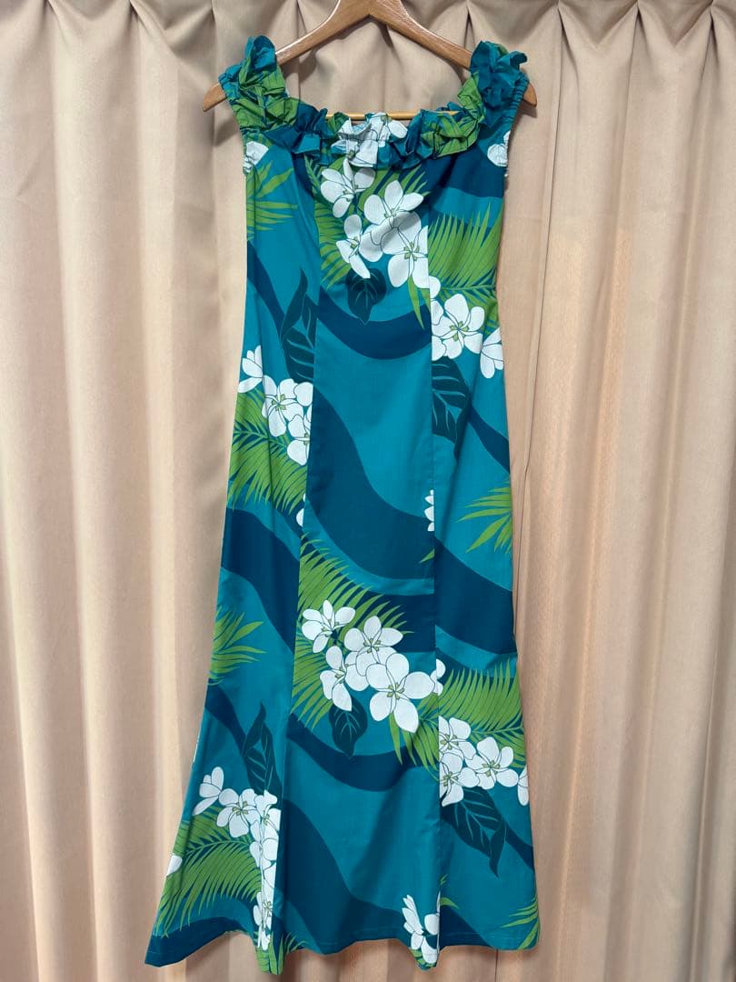 フラダンス衣装　花柄　グリーンMUUMUU PARADISEワンピース