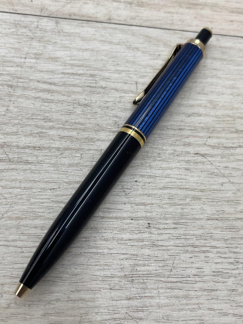 未使用 ペリカン ボールペン スーベレーン K400 青縞 ドイツ製