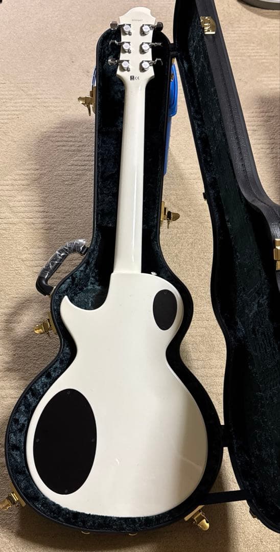 ゼマイティス　ギター