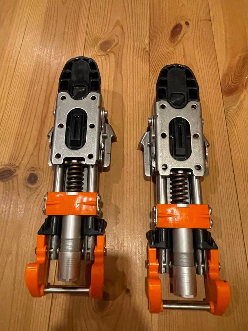 22デザイン　NTNテレマークビンディング　OUTLAW