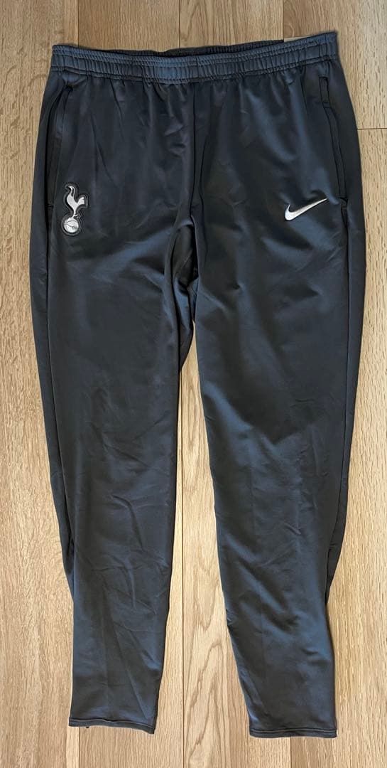 NIKE トッテナム　スパーズ　トラックパンツ　トレーニングパンツ　ジャージ