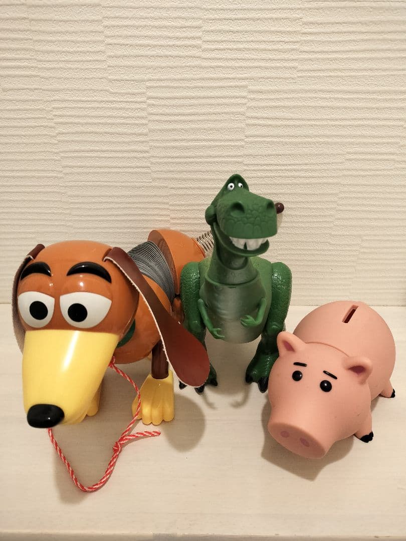 トイ・ストーリー　等身大　レックス　ハム　スリンキードッグ　喋る