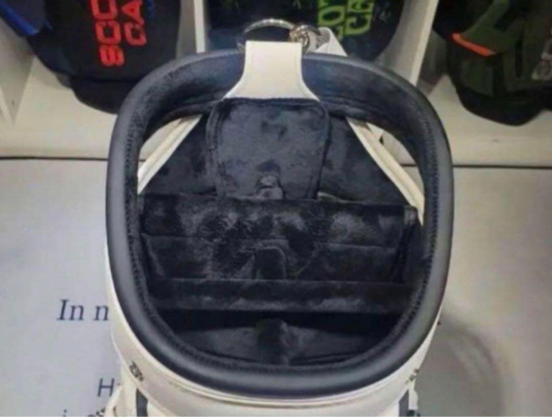 ジーフォア  ゴルフ キャディバッグ 新品未使用