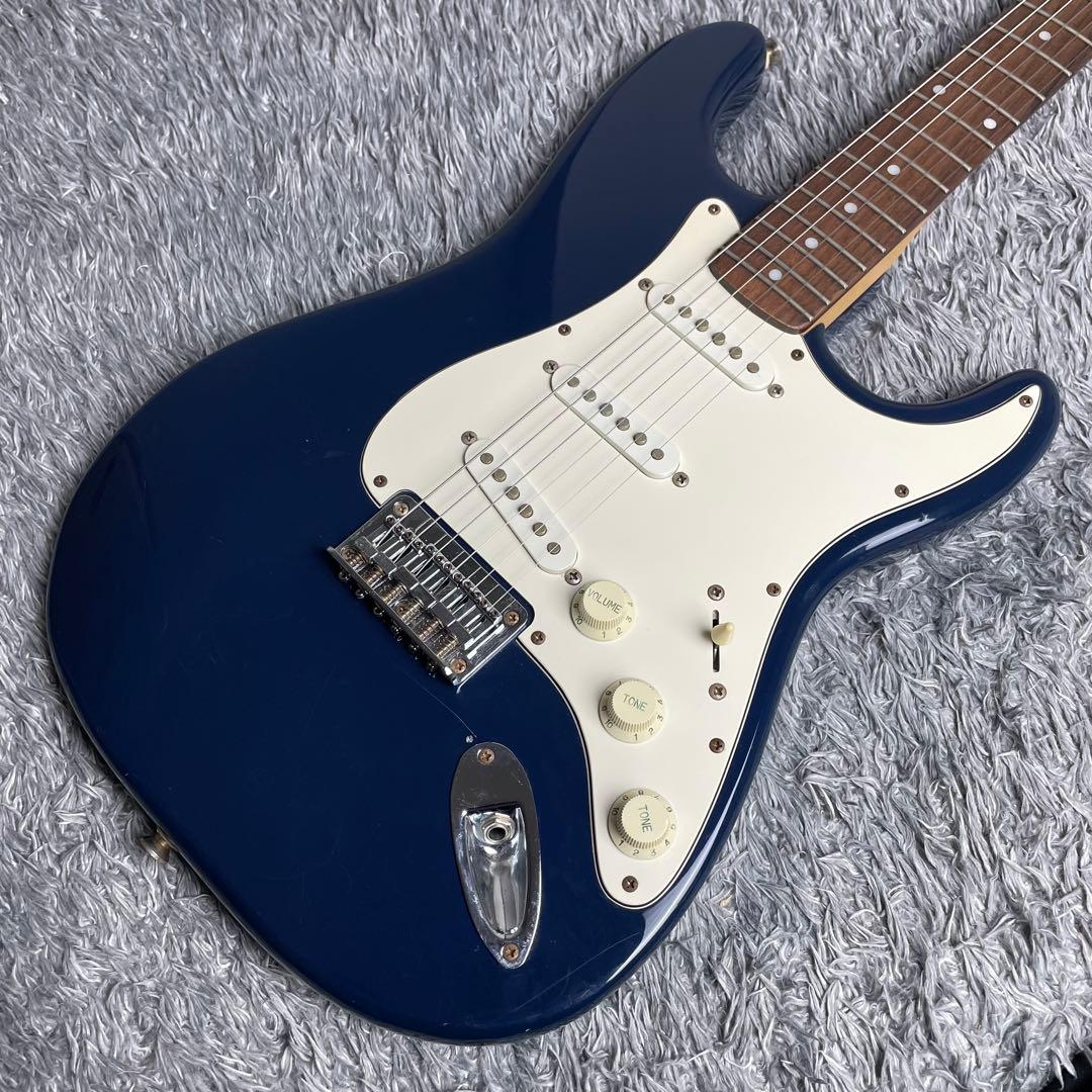 ギター Squier Affinity Stratocaster BULLET