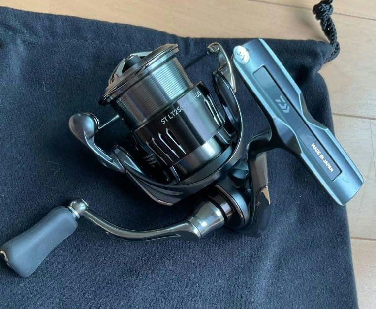 ダイワ エアリティ 23 AIRITY ST LT2500S-XH-QD