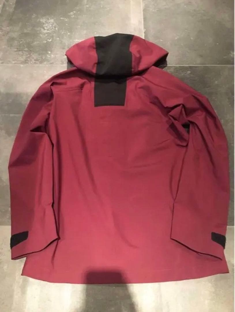 ♦【送料込み】デサント上下セット (クリーニング済み)有名プロスキーヤー御用達！