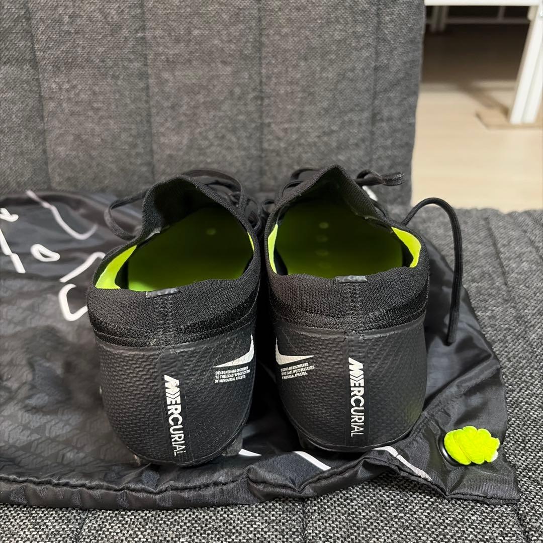 サッカースパイク　NIKE AIR zoom