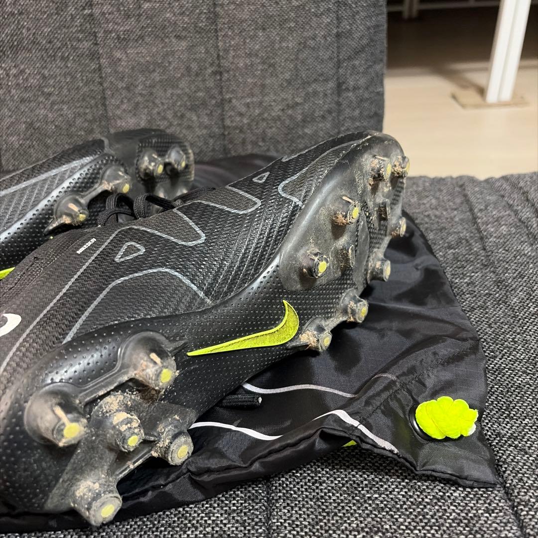 サッカースパイク　NIKE AIR zoom