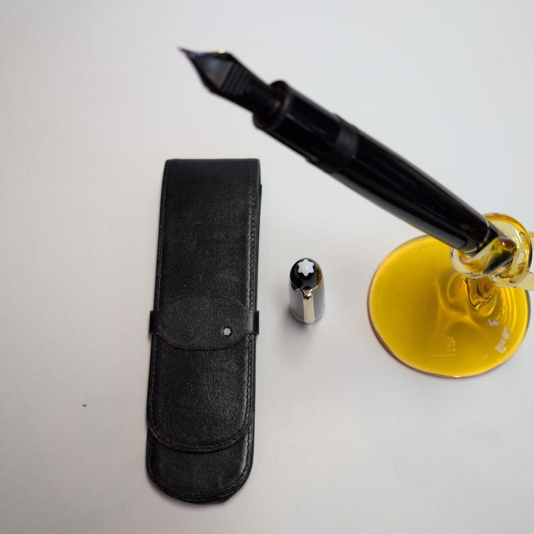 MONBLANC万年筆とペンケース