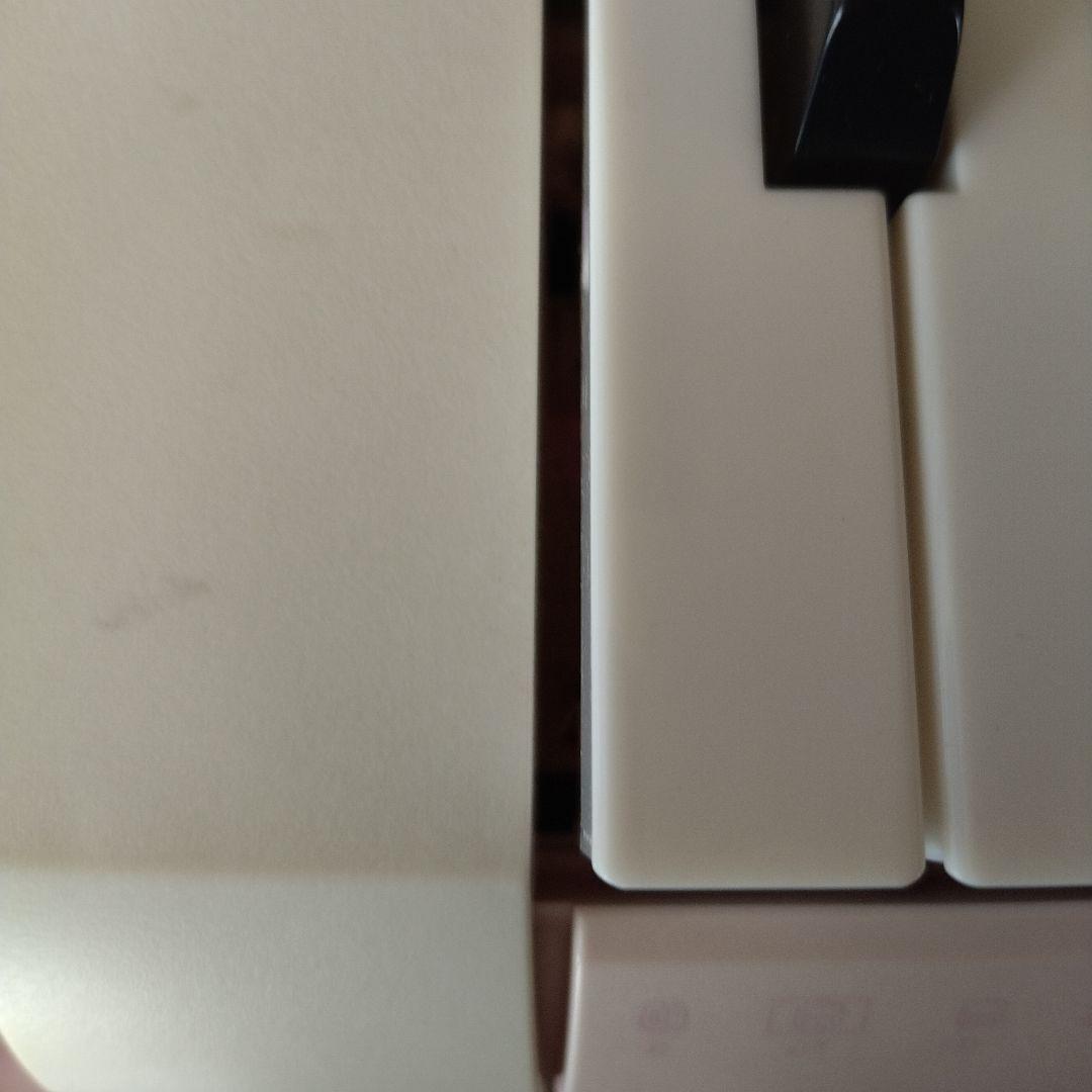 CASIO LK-111 61鍵電子キーボード　光ナビゲーション