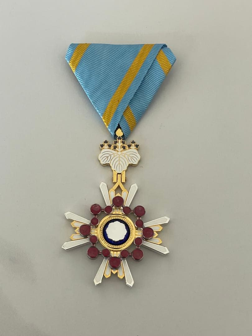 【極美品】瑞宝小綬章