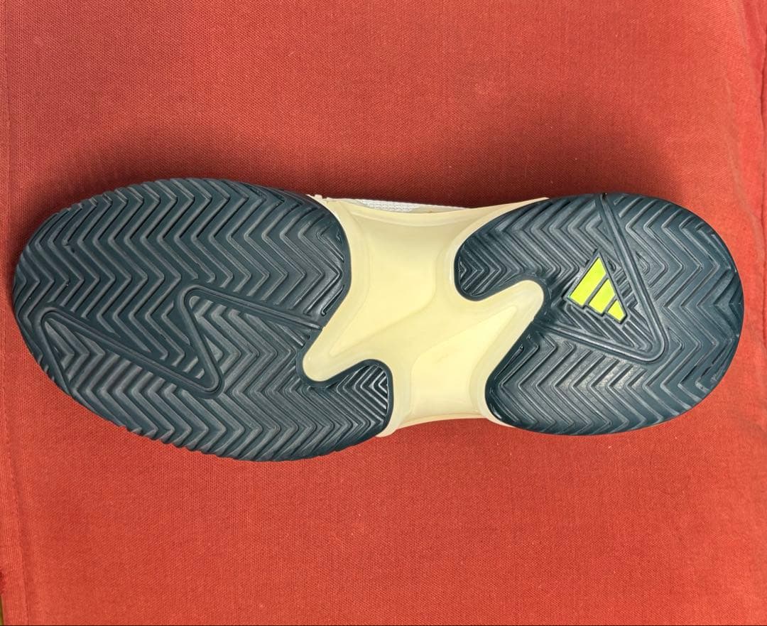 adidas テニスシューズ バリケード13 メンズ　27cm オールコート用