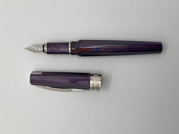 Visconti mirage 万年筆　EF パープル　日本未発売　未使用
