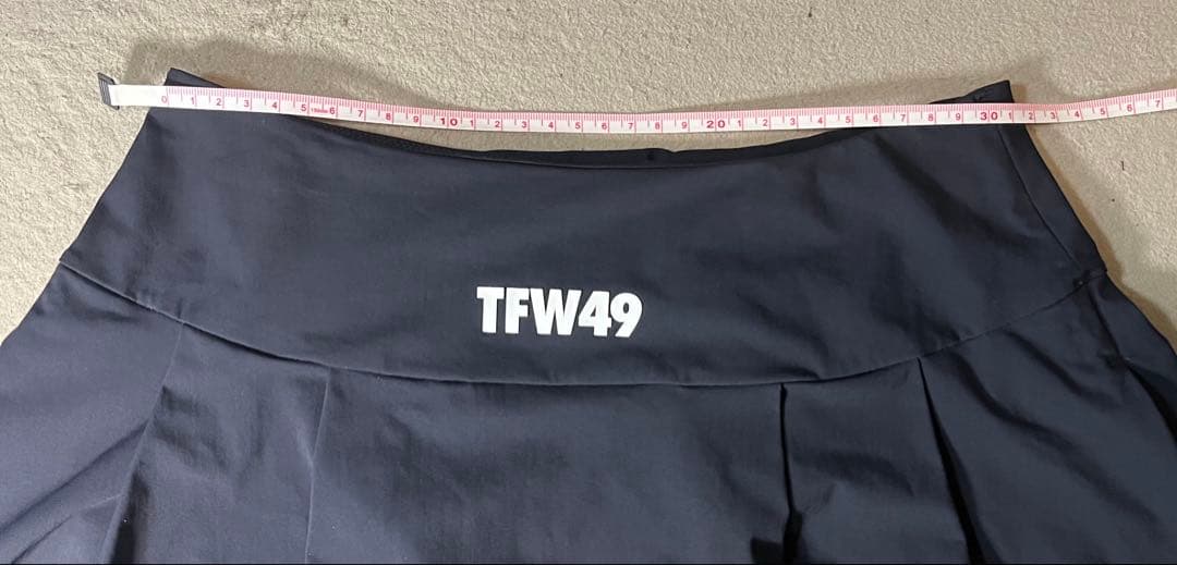 TFW49 ゴルフウエア　インナー付きスカート