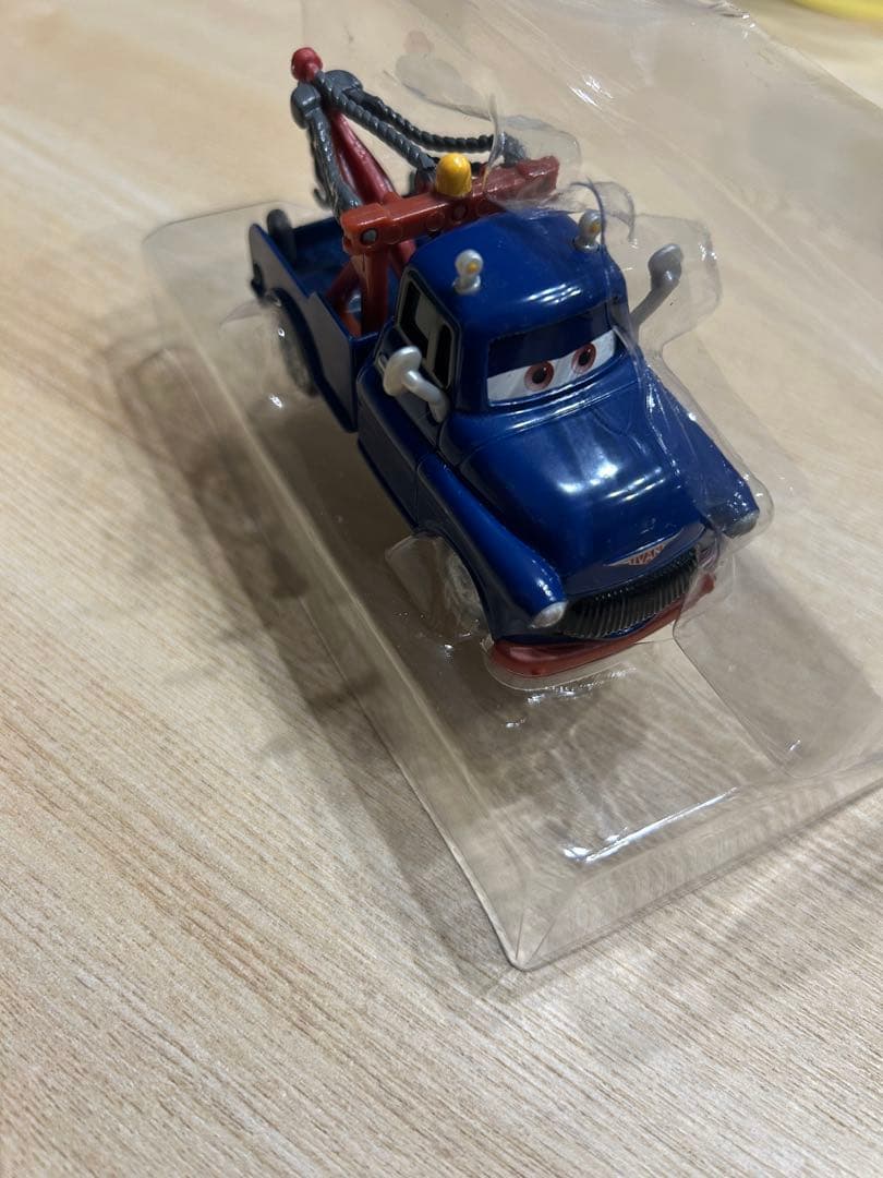 カーズ　マテル　イヴァン