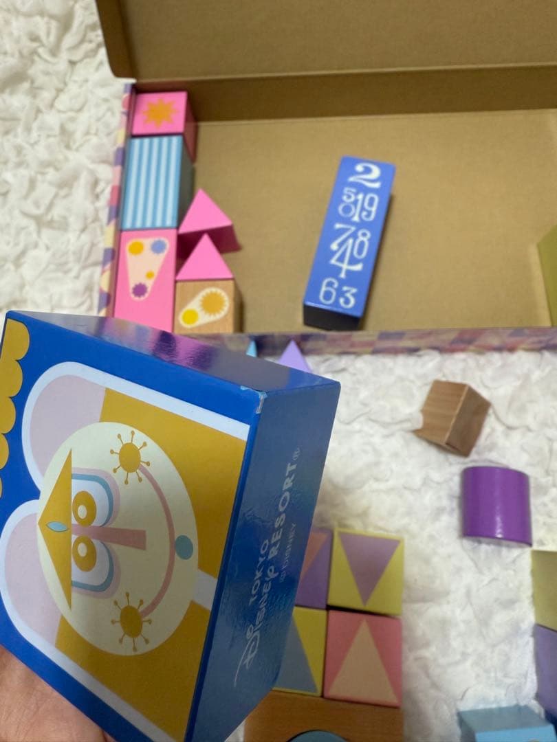 スモールワールド つみき