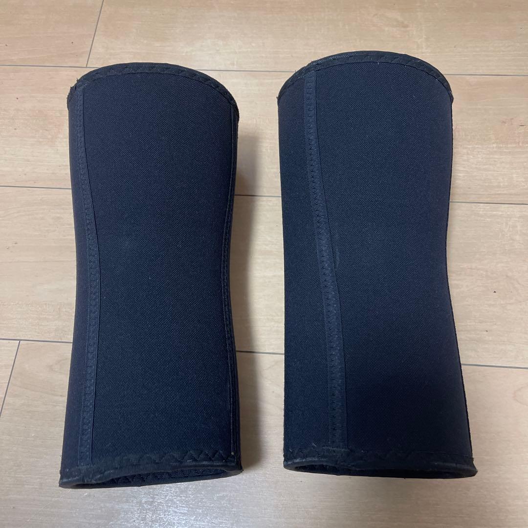 A7 ニースリーブ　RIGOR MORTIS Mサイズ 7mm厚