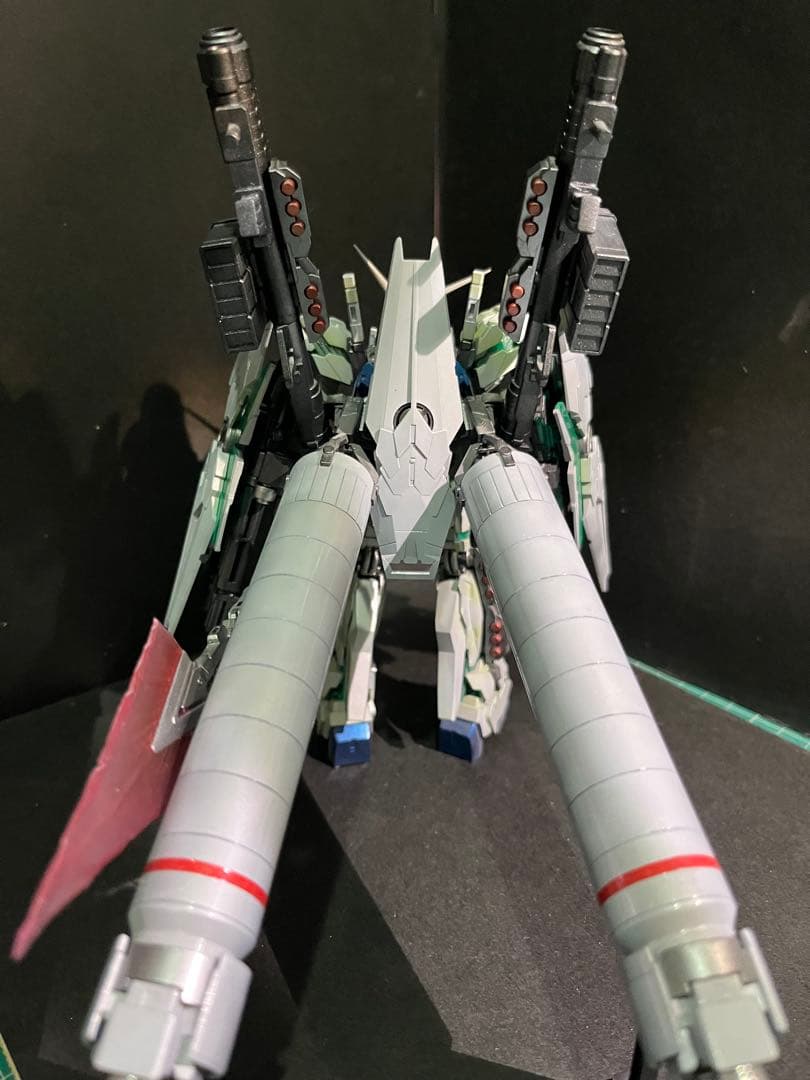 HGUCフルアーマーユニコーンガンダム（デストロイモード）完成品　年末年始セール