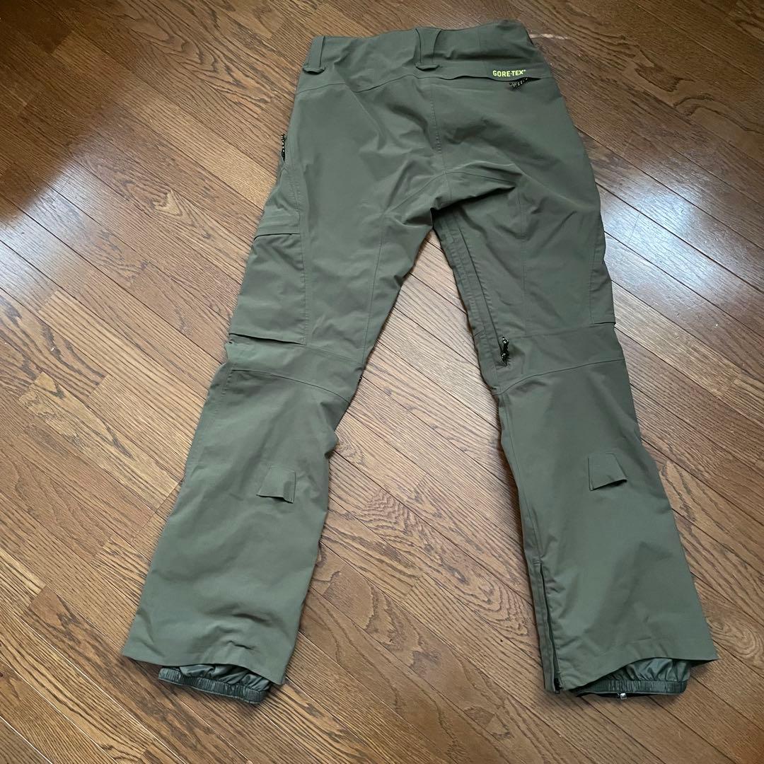 BURTON AK ボードウェア　パンツ　S