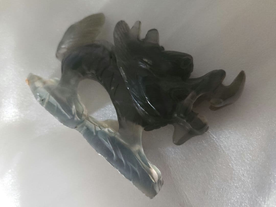 中国　天然石 晶石　龍 ？　置物　箱入り　ヴィンテージ