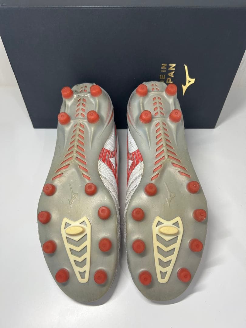 MIZUNO モレリアネオ4β 限定CHARGE PACK 26.0cm