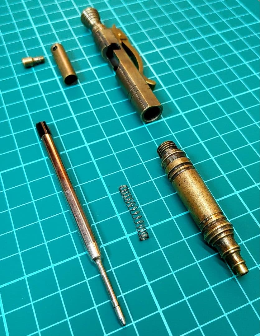 ボールペン・ボルトアクション・クポール