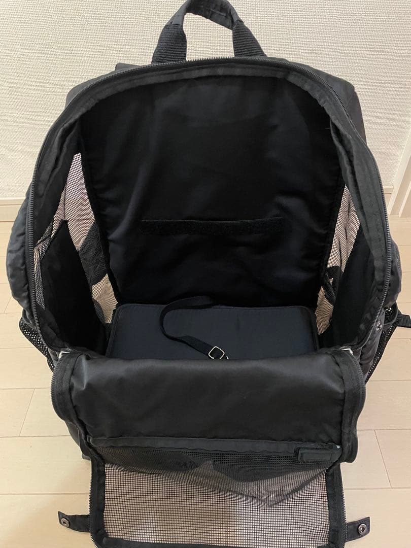 ペットパラダイス　キャリーバッグ 底板付き リュック スクエア　美品