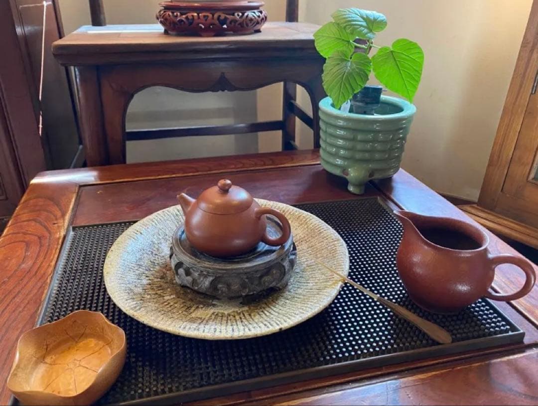 青磁三脚香炉・陶器剣山付き　２点セット ヴィンテージ　レア