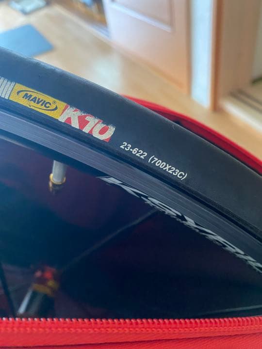 ロードバイク　タイヤ