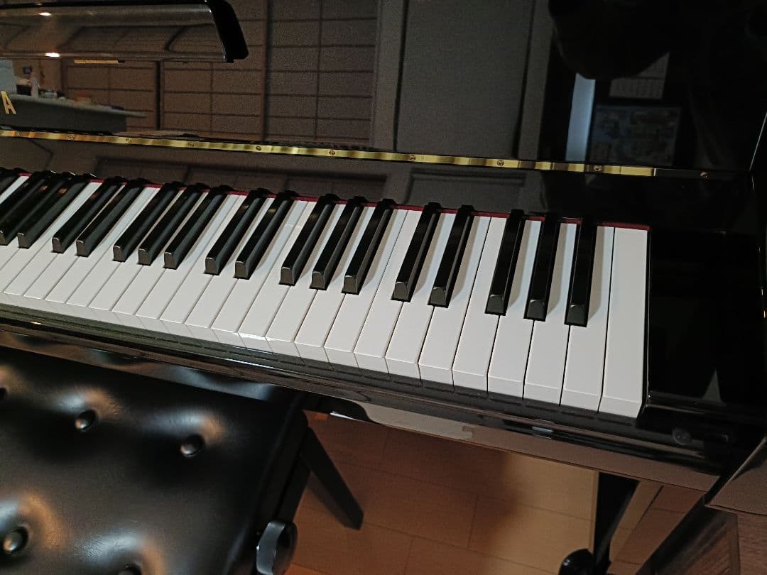 y.【美品】YAMAHA b113 アップライトピアノ