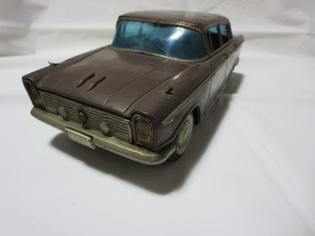 【昭和レトロ】ブリキのニッサン　セドリック／ジャンク