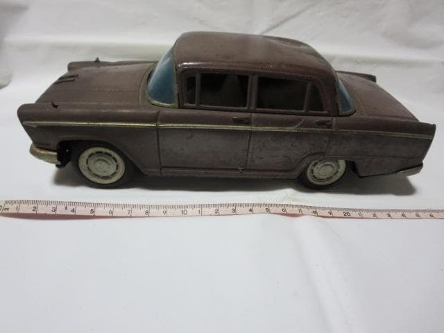 【昭和レトロ】ブリキのニッサン　セドリック／ジャンク