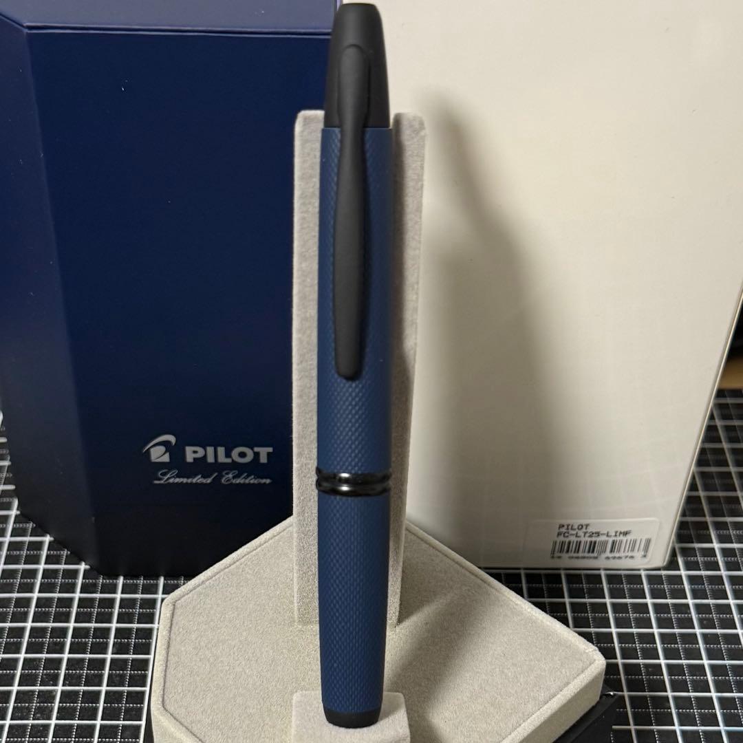 【値下げ不可】パイロット 万年筆 キャップレス リンクミッドナイト 細字