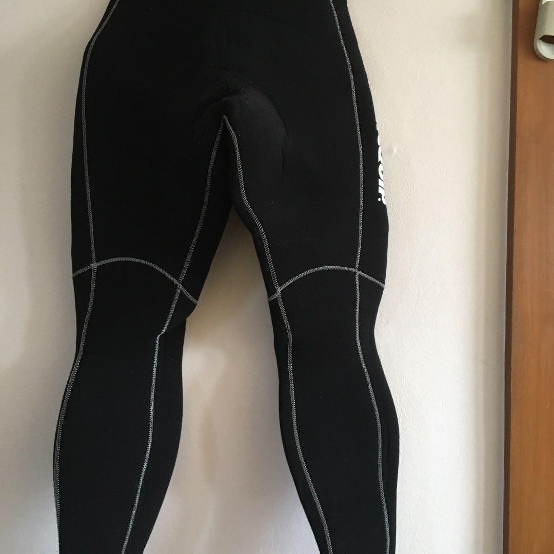 AEROQUIP ウェットスーツ