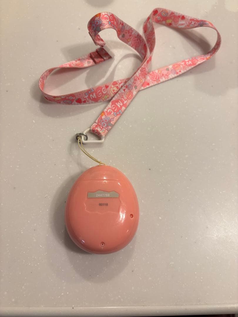 たまごっちミーツ ピンク