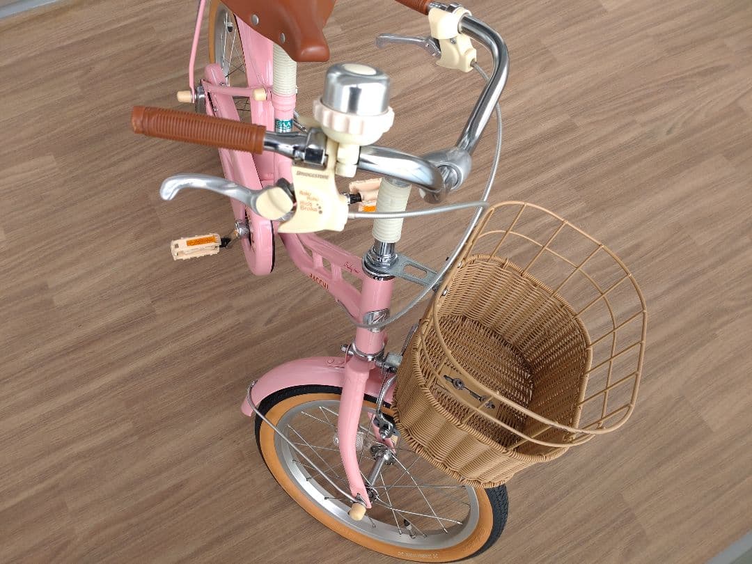 ブリヂストン　ハッチ　16インチ　HC162 ピンク　直接引取限定