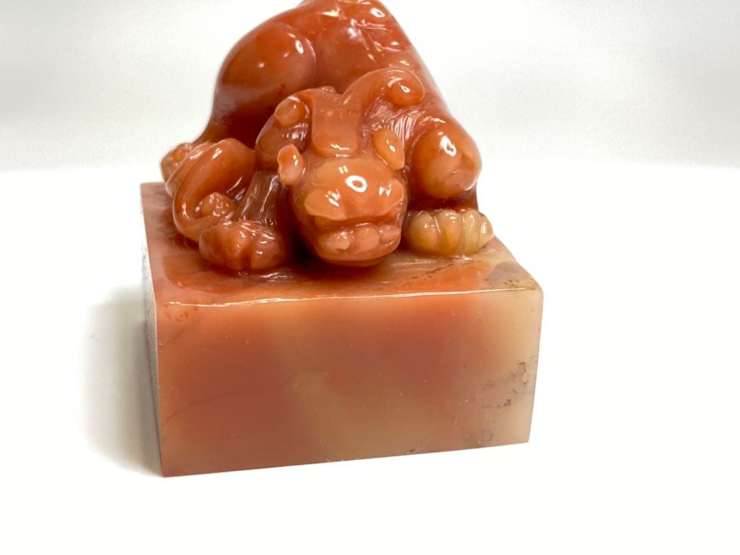 114 ラオス石　瑞獣貔貅　大印面　印材　印石　篆刻　書道　落款　雅号　箱付き