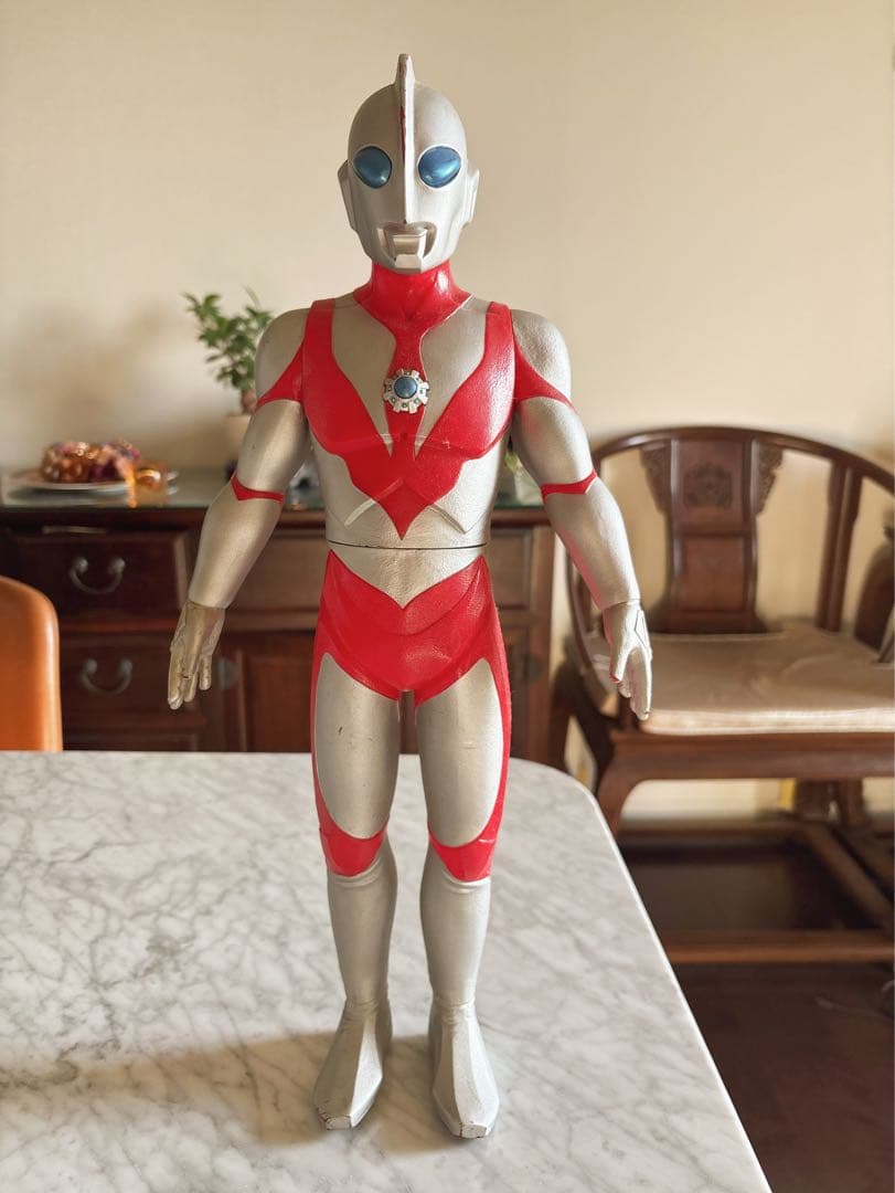 ウルトラマン　フィギュア　大きめ