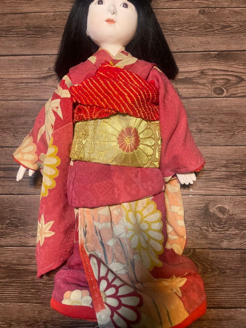 レアンティーク伝統的な可愛い女の子　日本人形 赤紫着物