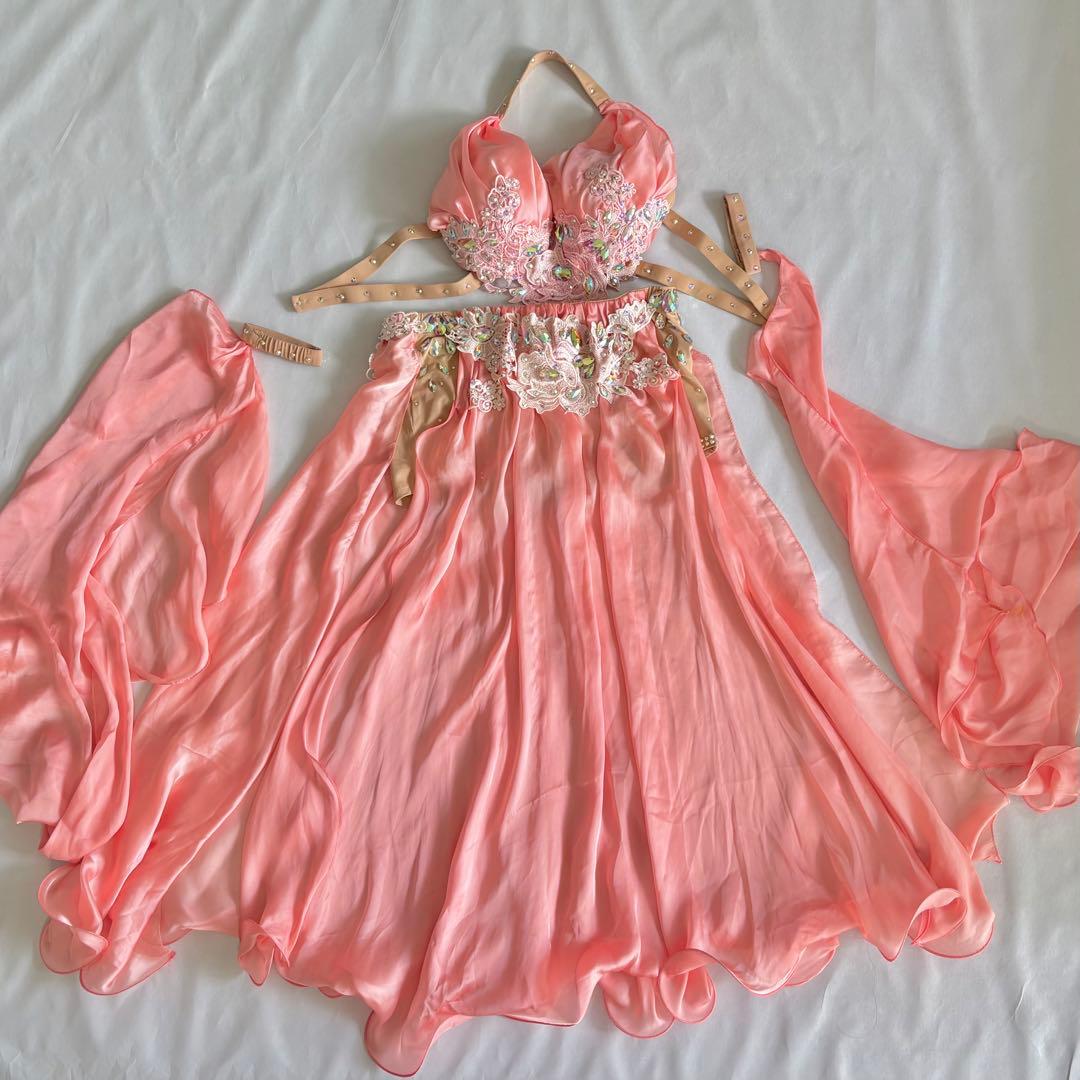 ベリーダンス 衣装　コスチューム　ピンク セットアップ